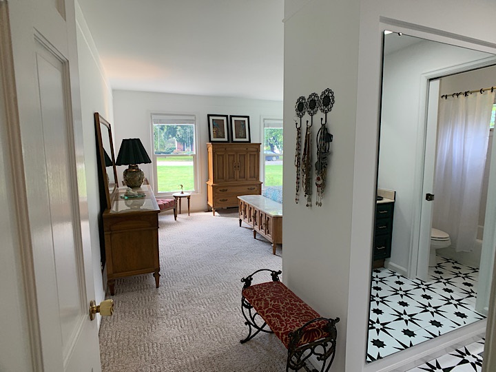 1124 Riverside Drive Owosso, MI 48867 - Photo 66 of 81 50025552-65.JPG