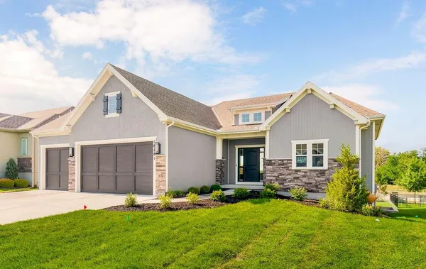 $720,000 | 16181 166th Court, Olathe, KS 66062