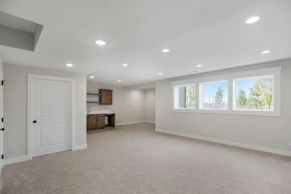 $720,000 | 16181 166th Court, Olathe, KS 66062