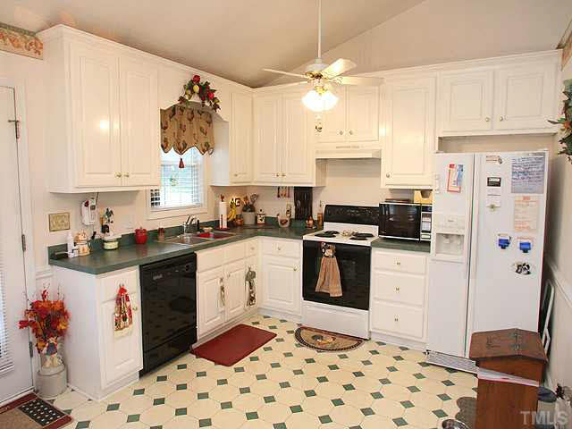 2277 Polenta Road Clayton, NC 27520 - Photo 5 of 13 Gallery Image 5