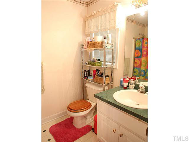 2277 Polenta Road Clayton, NC 27520 - Photo 7 of 13 Gallery Image 7