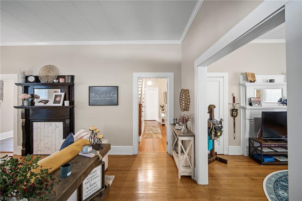 403 West Center Street Lexington, NC 27292 - Photo 11 of 41