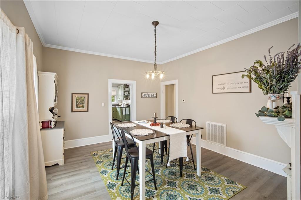 403 West Center Street Lexington, NC 27292 - Photo 25 of 41