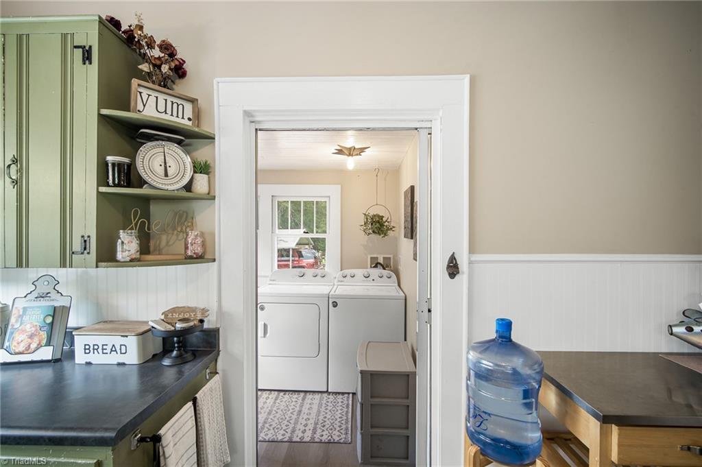 403 West Center Street Lexington, NC 27292 - Photo 28 of 41