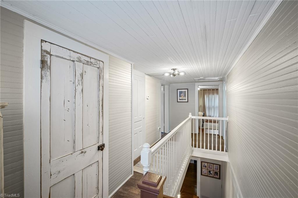 403 West Center Street Lexington, NC 27292 - Photo 30 of 41