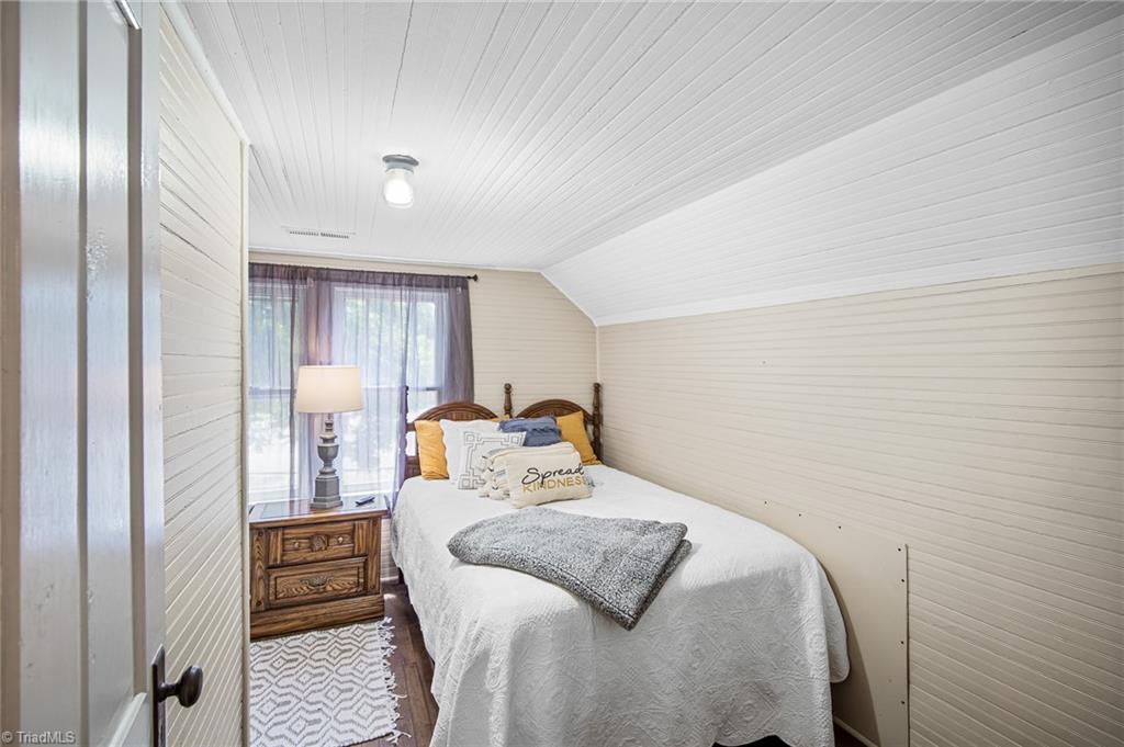 403 West Center Street Lexington, NC 27292 - Photo 33 of 41