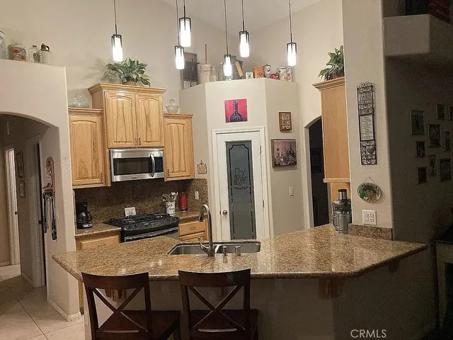 $789,000 | 6581 Bartlett Drive, Phelan, CA 92371