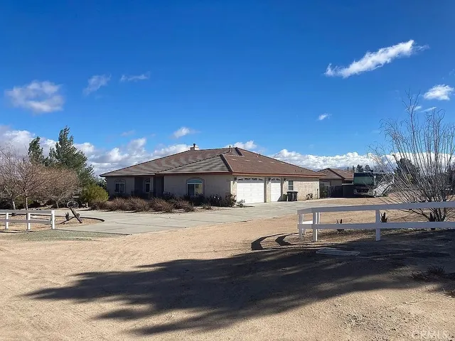$789,000 | 6581 Bartlett Drive, Phelan, CA 92371