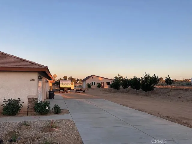 $789,000 | 6581 Bartlett Drive, Phelan, CA 92371