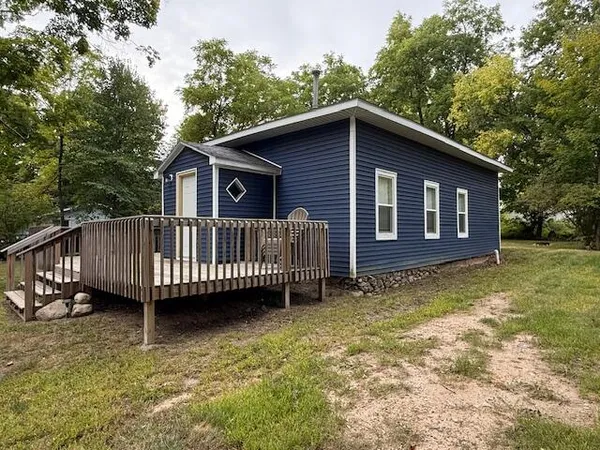 $174,900 | 37 East Jefferson Street, Newaygo, MI 49337