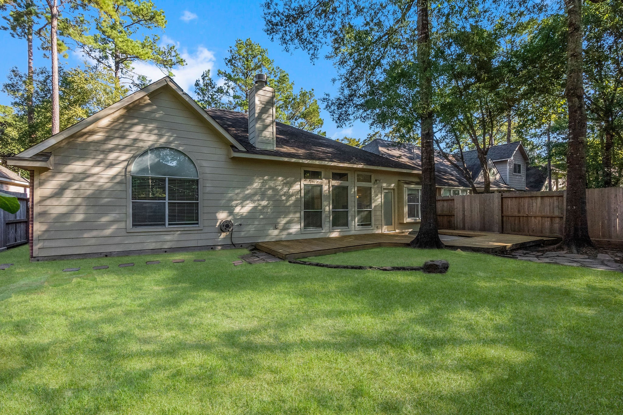 155 North Wimberly Way Conroe, TX 77385 - Photo 39 of 43