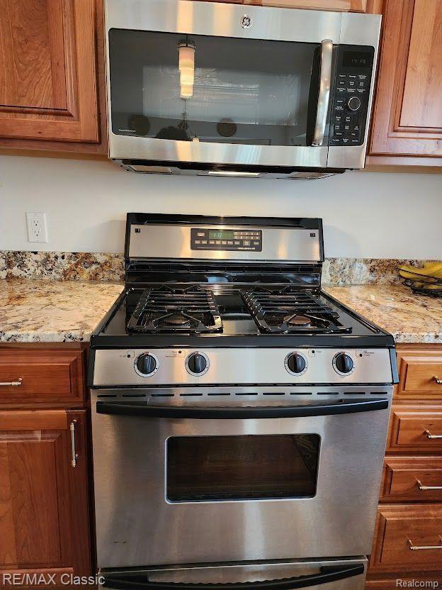 1186 Covington Pl Drive Rochester, MI 48309 - Photo 17 of 54 Gallery Image 17