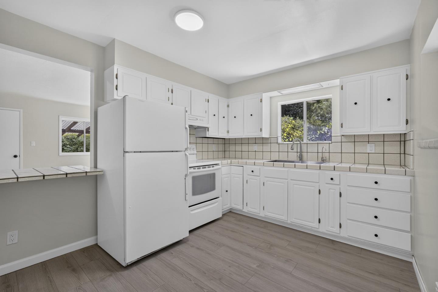16505 Sanborn Road Saratoga, CA 95070 - Photo 38 of 49 Gallery Image 38