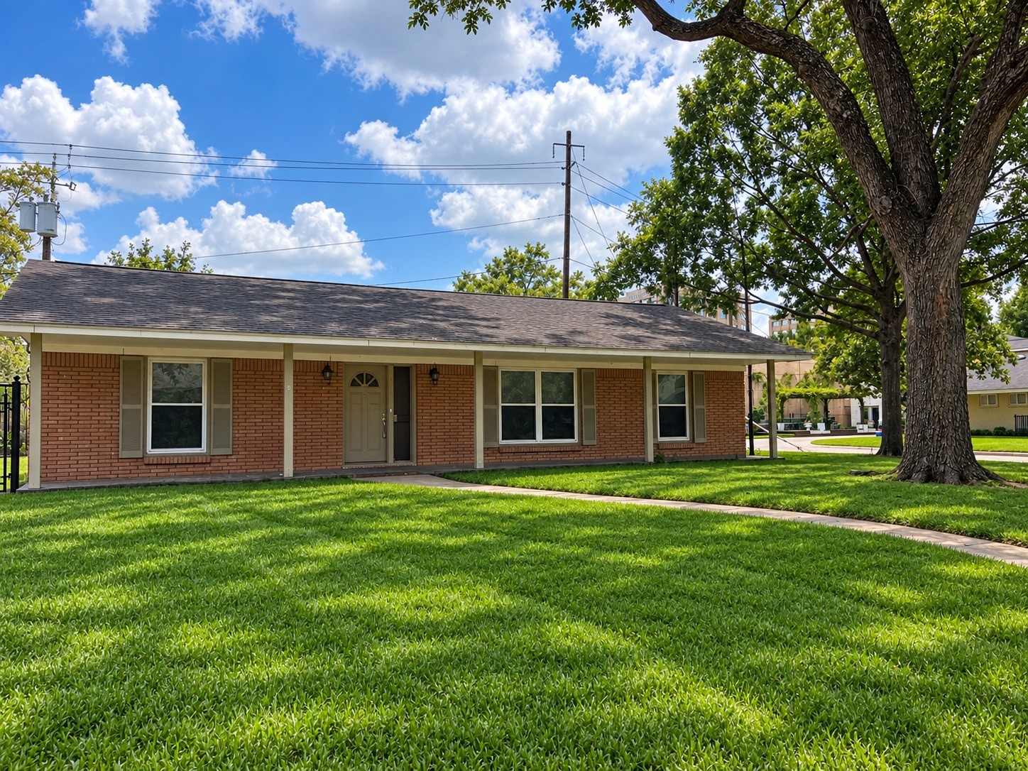 4427 Merwin Street Houston, TX 77027 - Photo 2 of 21 Gallery Image 2