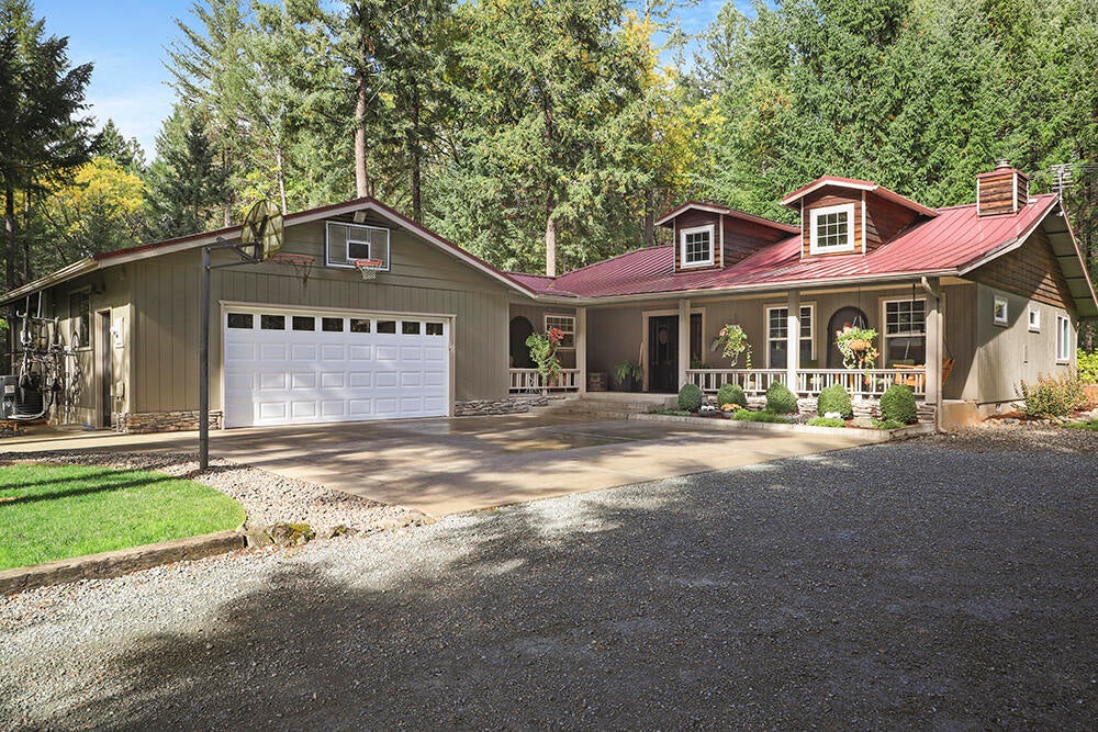 1126 Marcy Loop Road Grants Pass, OR 97527 - Photo 38 of 40 38