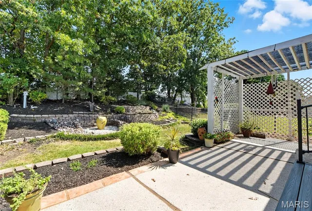 $352,000 | 1721 Fairview Farms Circle, Wentzville, MO 63385