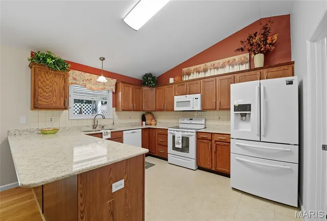 $352,000 | 1721 Fairview Farms Circle, Wentzville, MO 63385