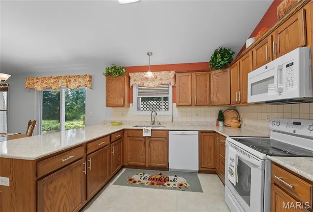 $352,000 | 1721 Fairview Farms Circle, Wentzville, MO 63385