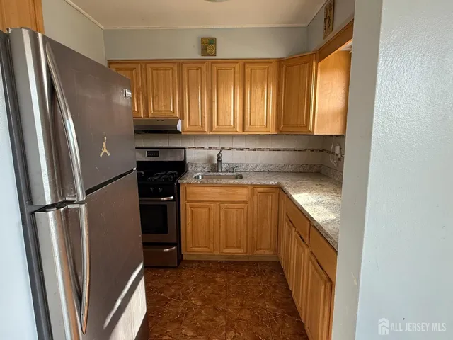$1,700 | 51 Garden View Terrace, Unit 2, East Windsor, NJ 08520