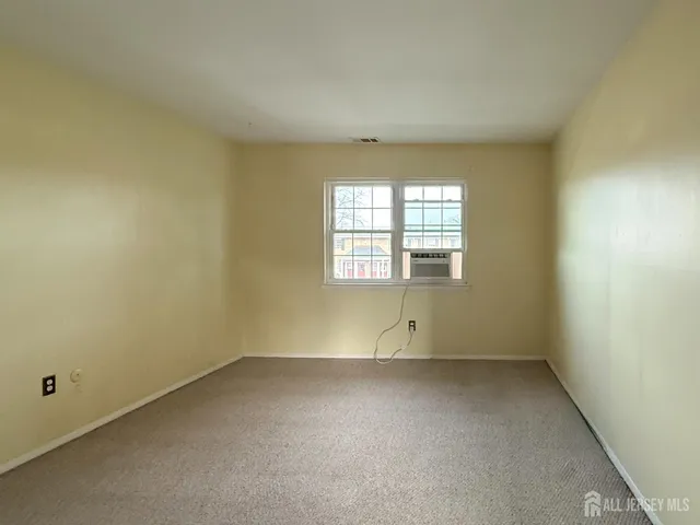 $1,700 | 51 Garden View Terrace, Unit 2, East Windsor, NJ 08520