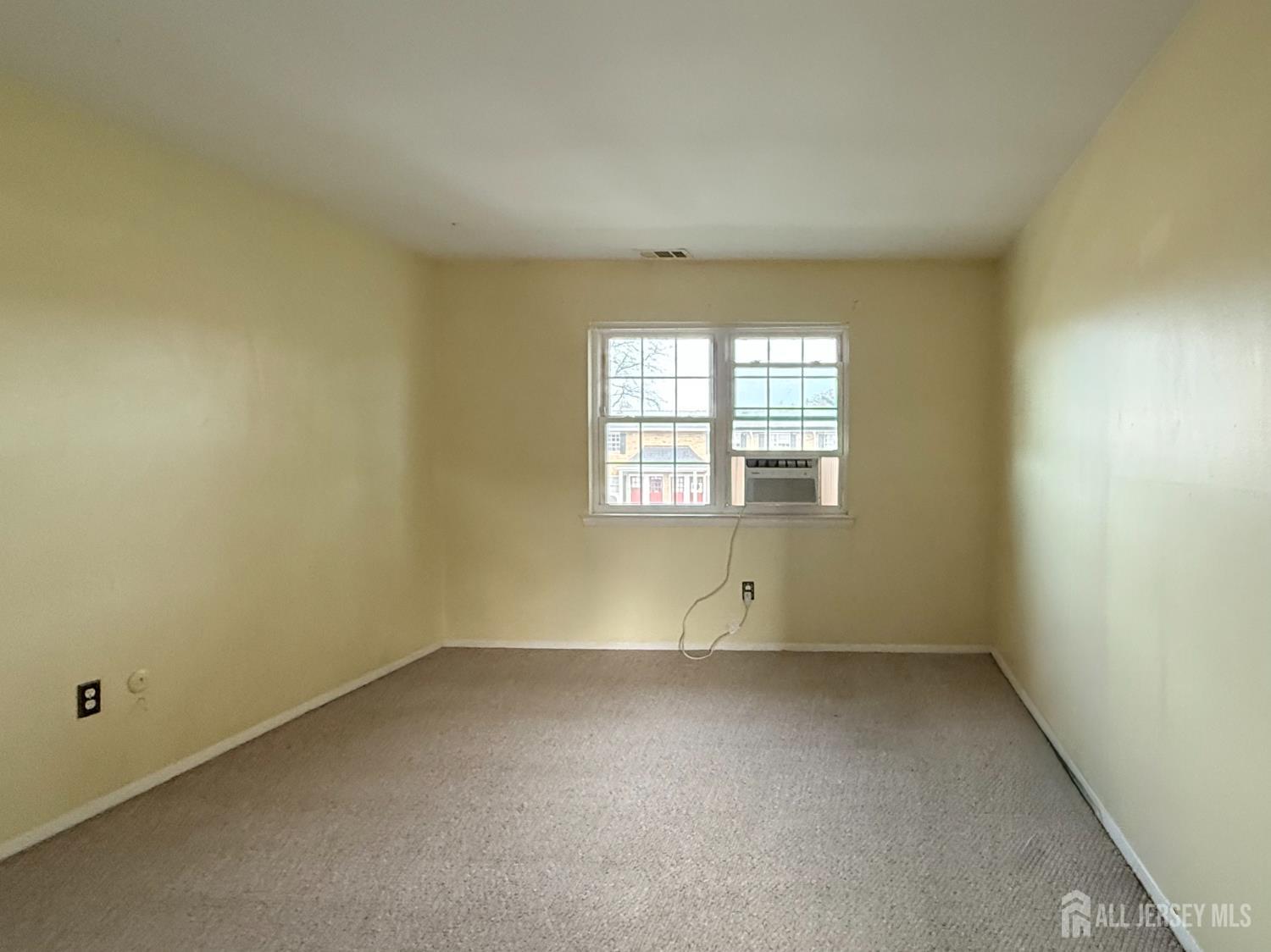 51 Garden View Terrace, Unit 2 East Windsor, NJ 08520 - Photo 5 of 13