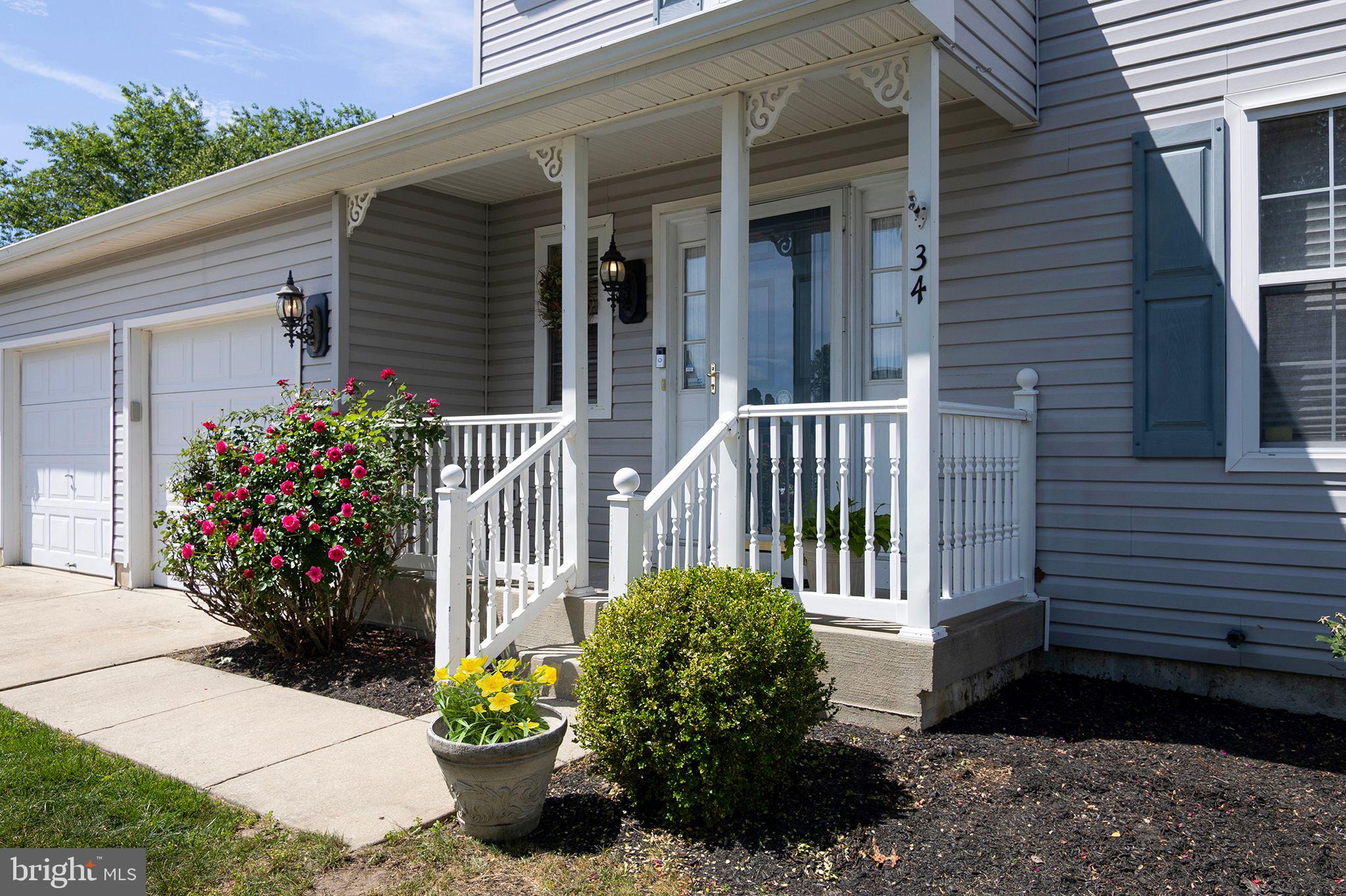 34 Chestertown Road Sicklerville, NJ 08081 - Photo 4 of 52 Exterior Front: Front Porch