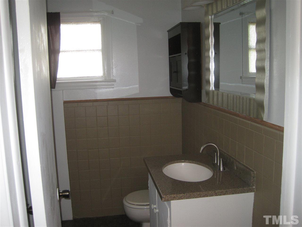 1125 Friendly Road Dunn, NC 28334 - Photo 17 of 25 Gallery Image 17