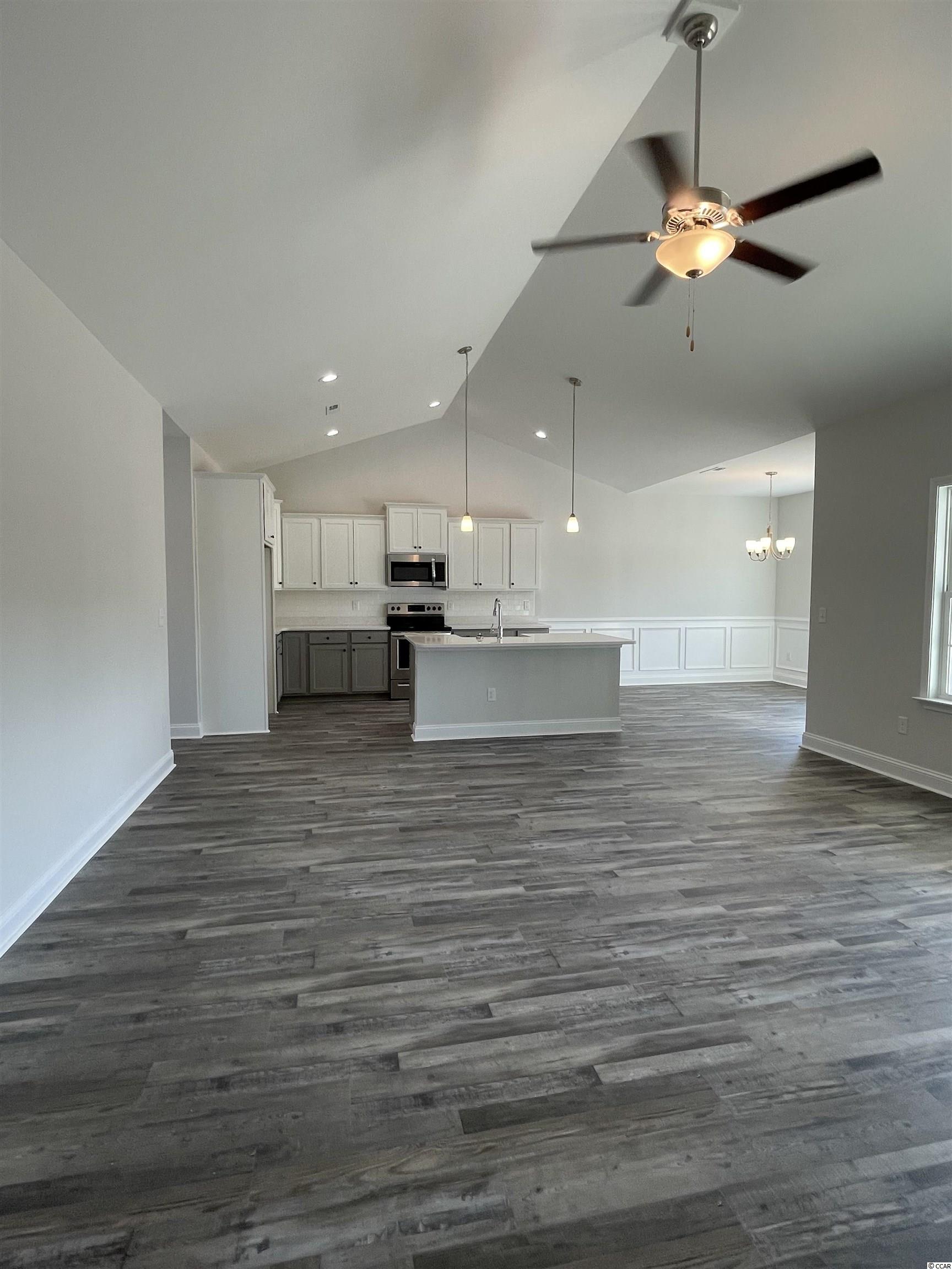 4201 Double Dee Road Aynor, SC 29511 - Photo 10 of 24 Gallery Image 10