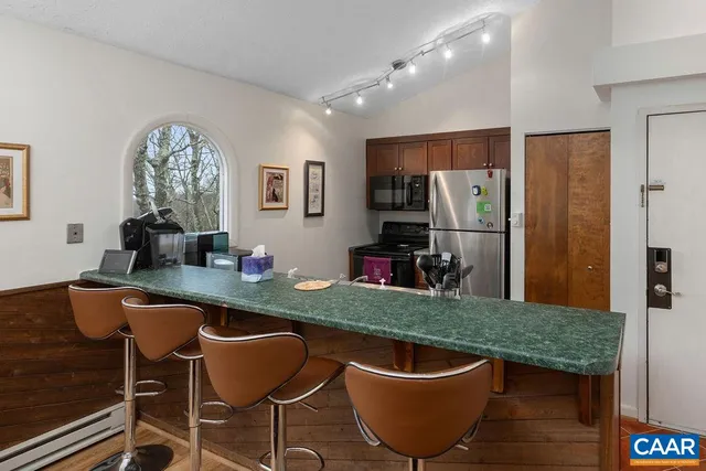 $217,500 | 2224 Tanners Ridge, Unit 2224, Wintergreen, VA 22967