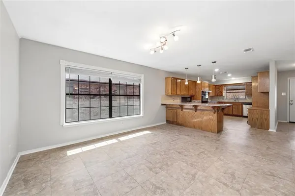 $2,250 | 103 Melody Mall Drive, Allen, TX 75002