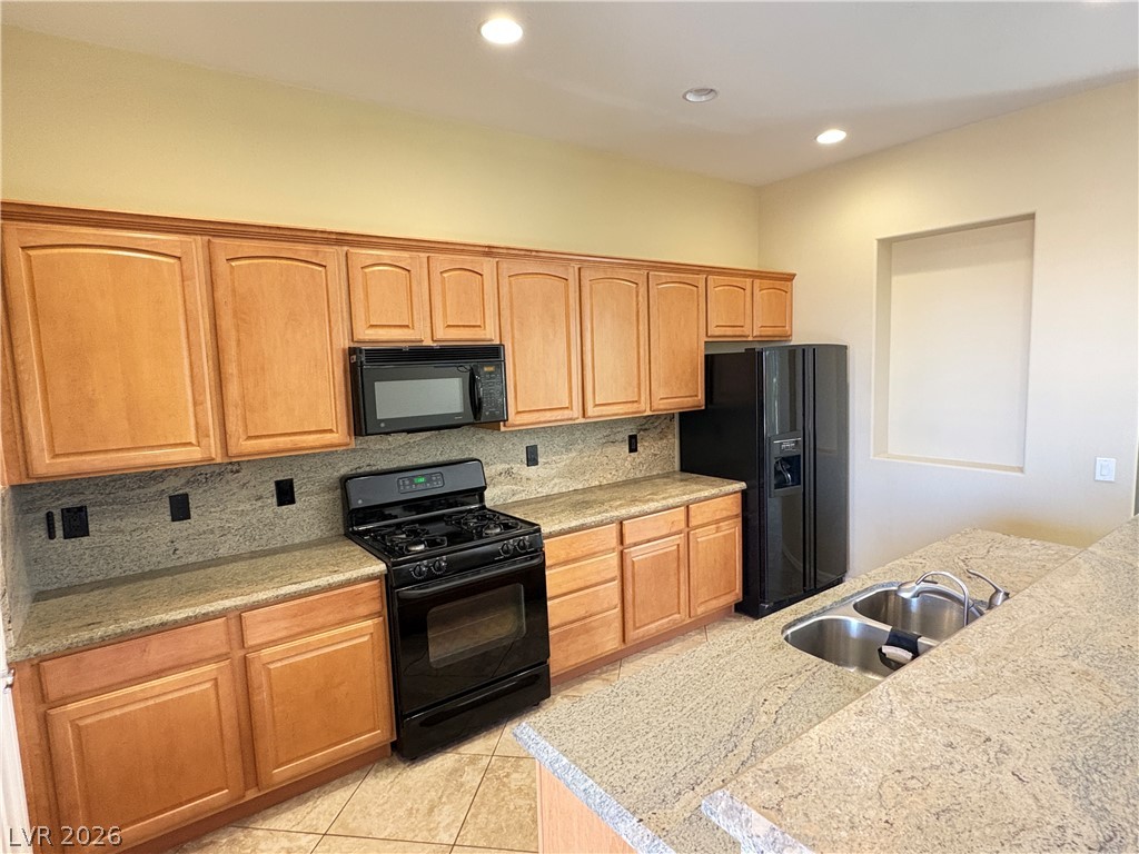 10 Caprington Road Henderson, NV 89052 - Photo 10 of 30