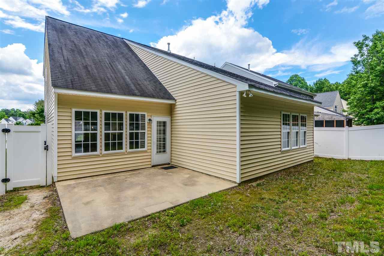 8617 Boysenberry Lane Raleigh, NC 27616 - Photo 5 of 24 Gallery Image 5