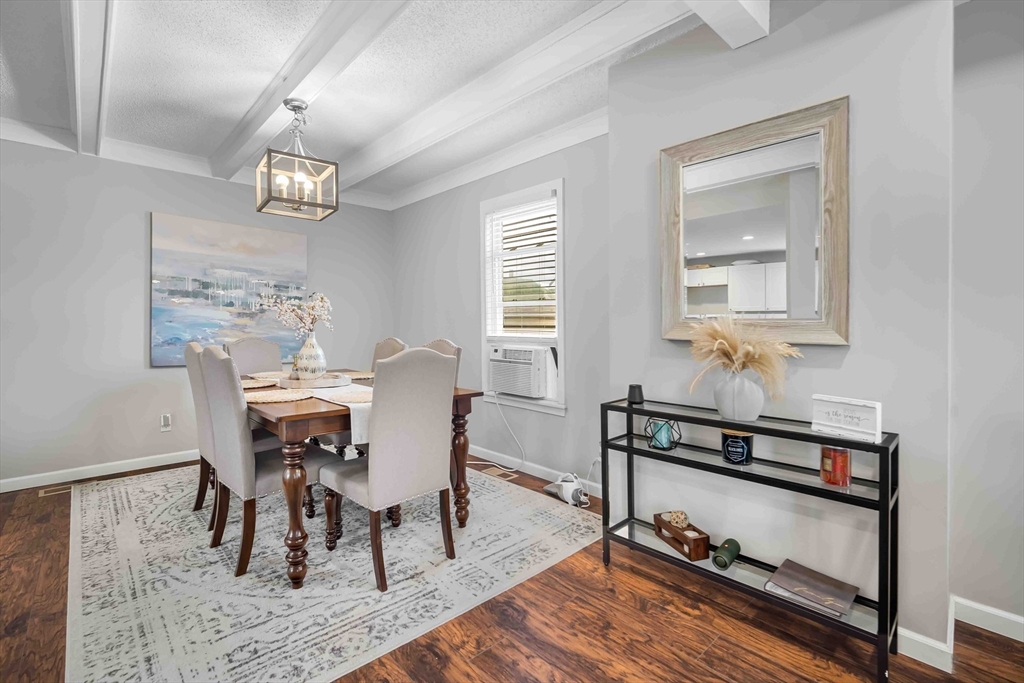 104 Farnsworth Street Springfield, MA 01107 - Photo 9 of 16 Gallery Image 9
