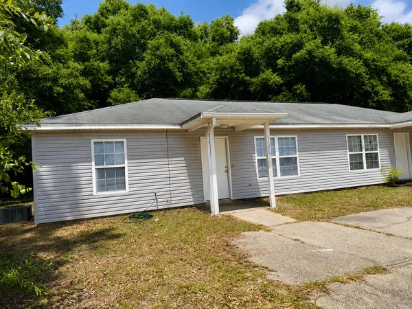 $1,250 | 5326 Vernon Taylor Road, Baker, FL 32531