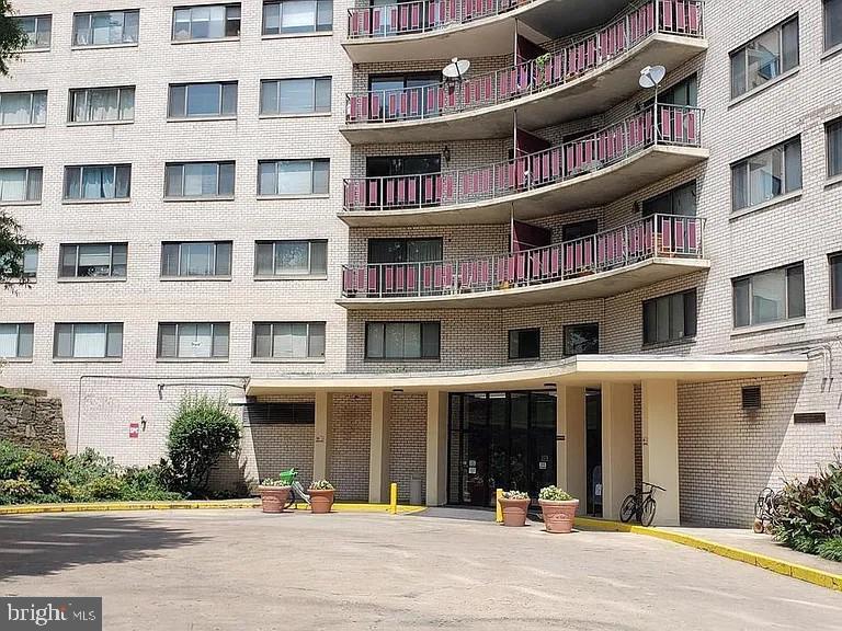 a front view of a building