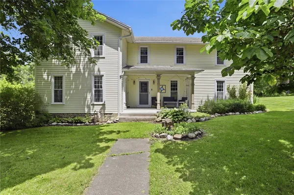 $299,900 | 8978 Highway 5, West Bloomfield, NY 14469