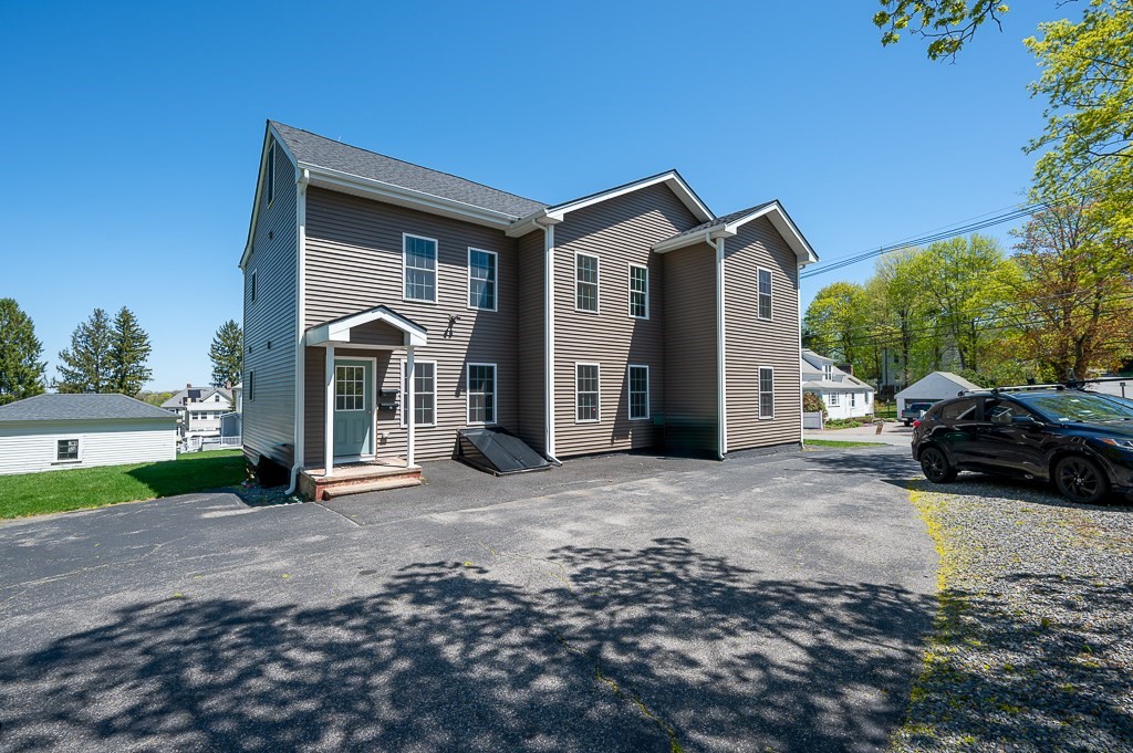 386 Main Street Clinton, MA 01510 - Photo 3 of 16