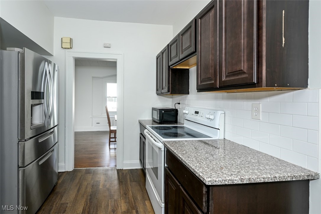 3983 Ardmore Road Cleveland Heights, OH 44121 - Photo 10 of 26 Gallery Image 10