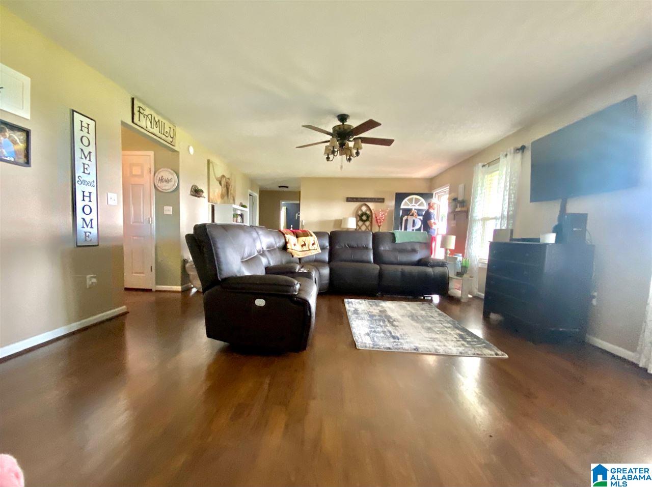 616 The Wagon Road Piedmont, AL 36272 - Photo 2 of 20
