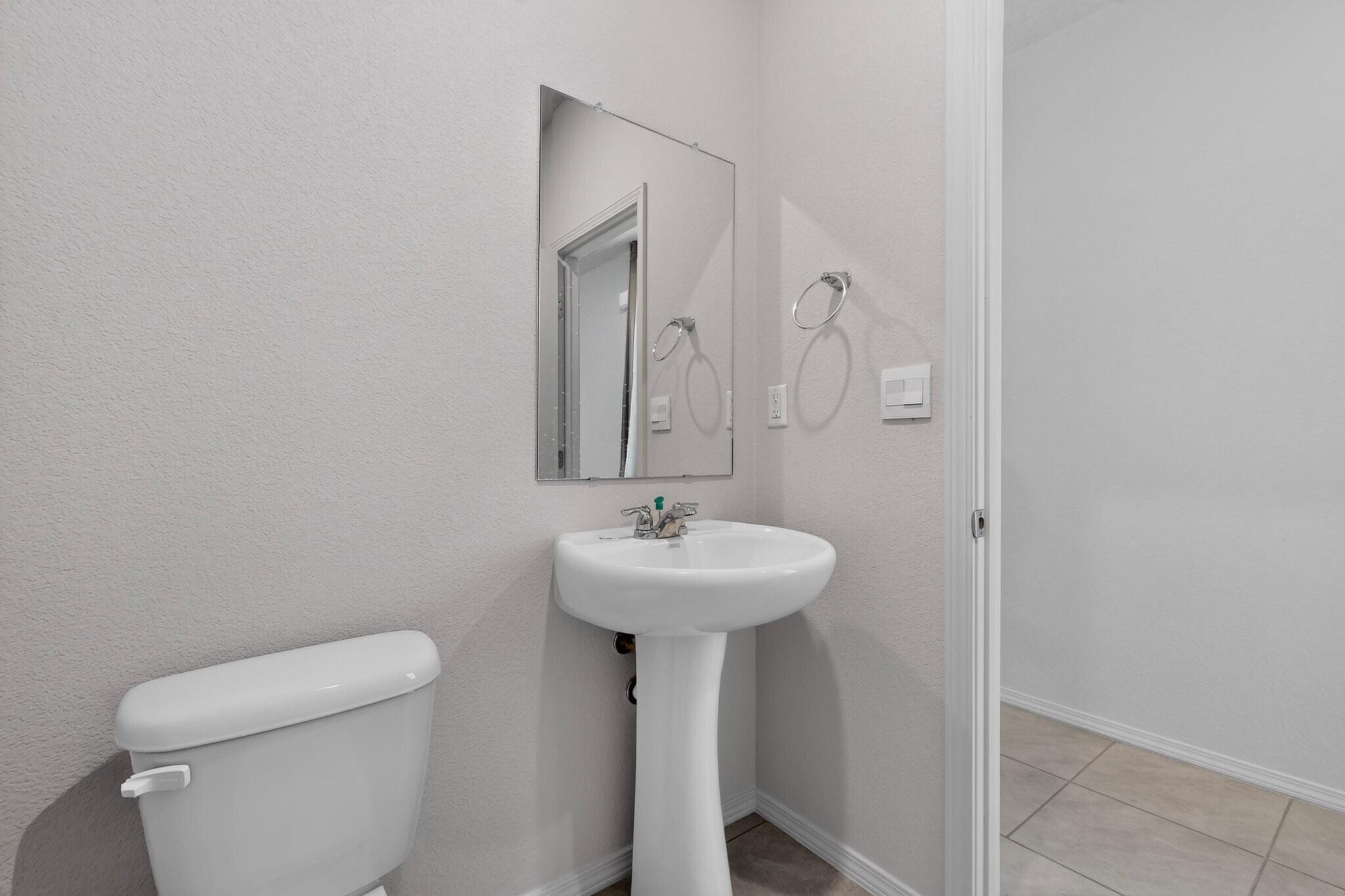 2449 Balcomie Road Northeast Rio Rancho, NM 87144 - Photo 10 of 33 Gallery Image 10