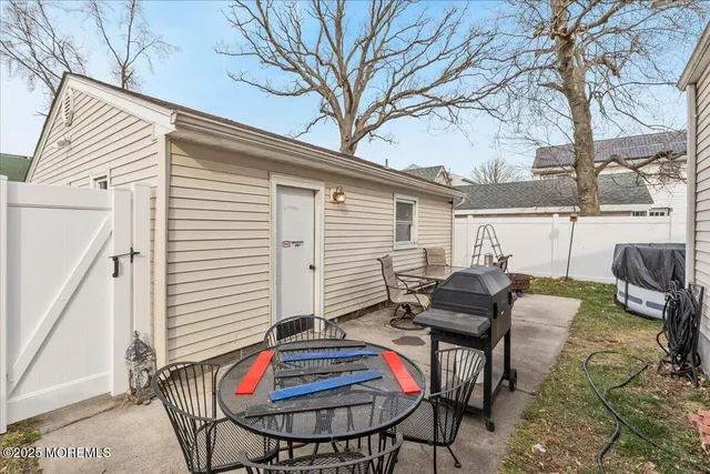 $375,000 | 37 Beacon Light Avenue, Keansburg, NJ 07734