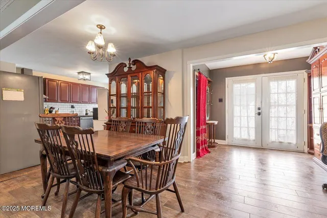 $375,000 | 37 Beacon Light Avenue, Keansburg, NJ 07734