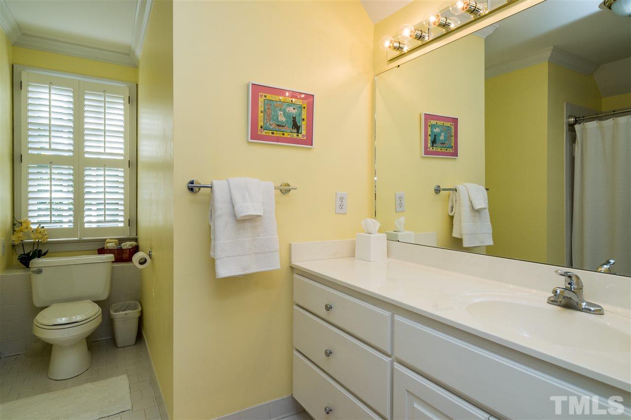 1509 Ridge Road Raleigh, NC 27607 - Photo 17 of 25