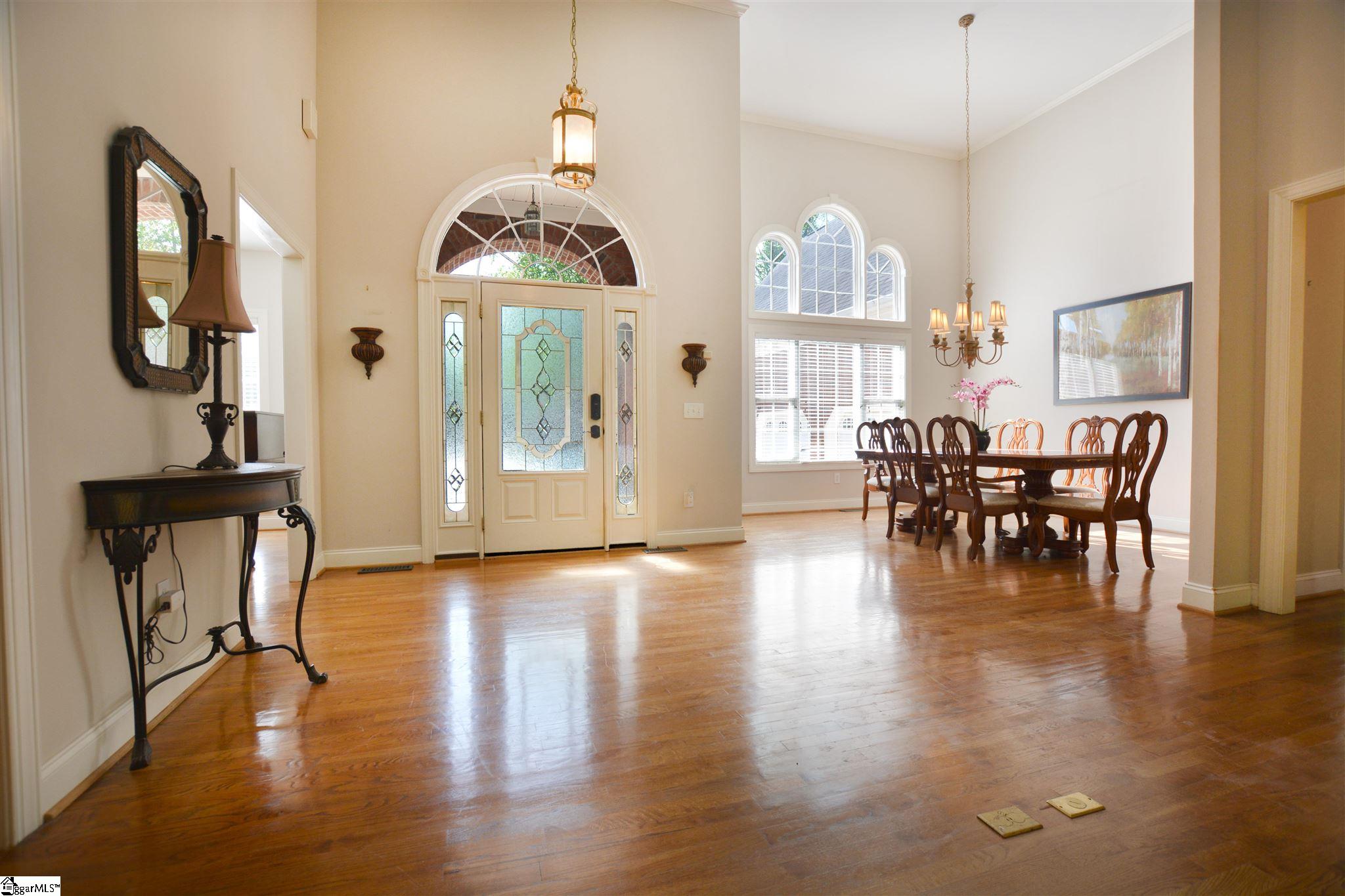522 Spring Point Court Simpsonville, SC 29681 - Photo 3 of 35 Gallery Image 3