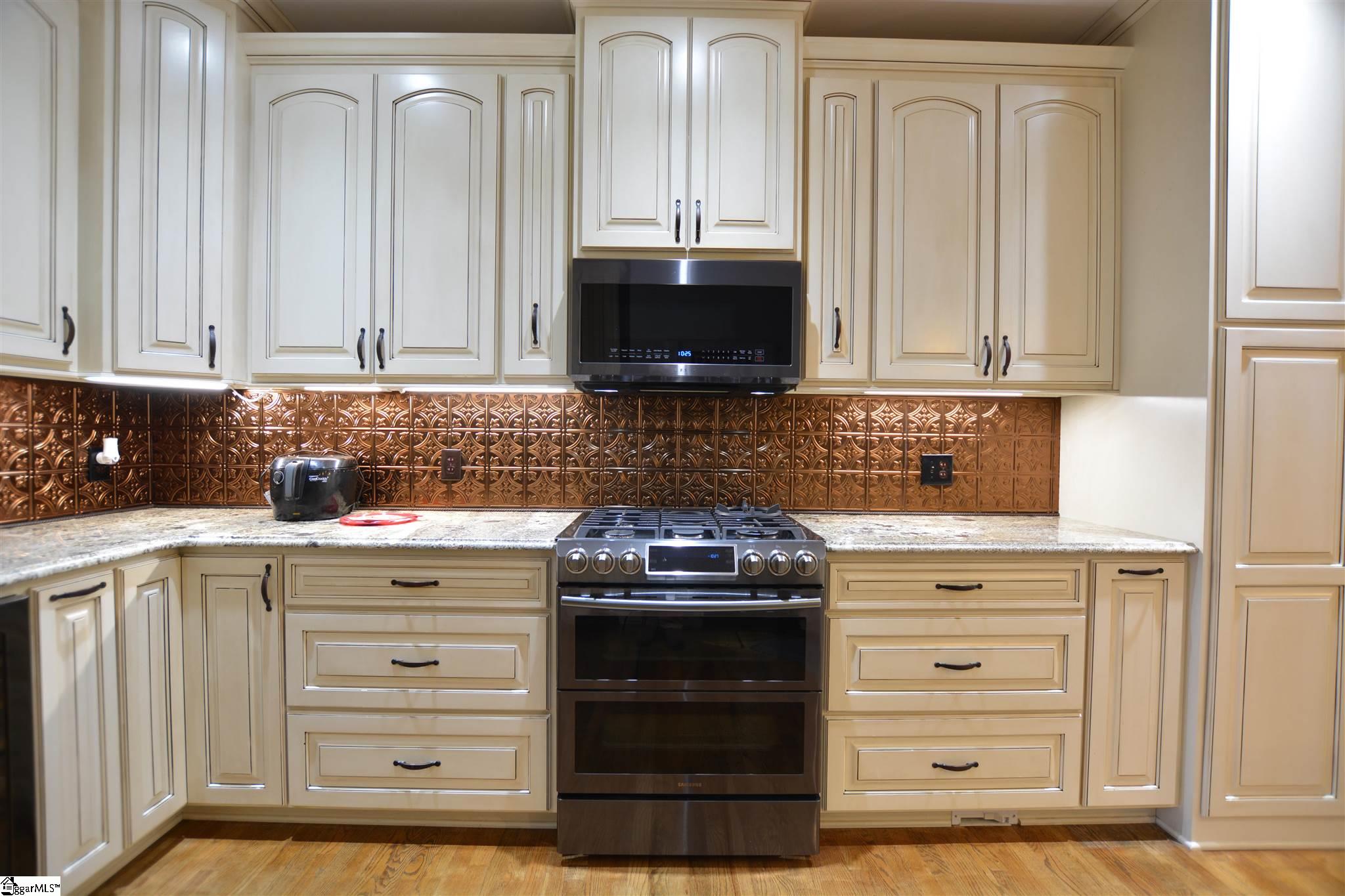 522 Spring Point Court Simpsonville, SC 29681 - Photo 10 of 35 Gallery Image 10