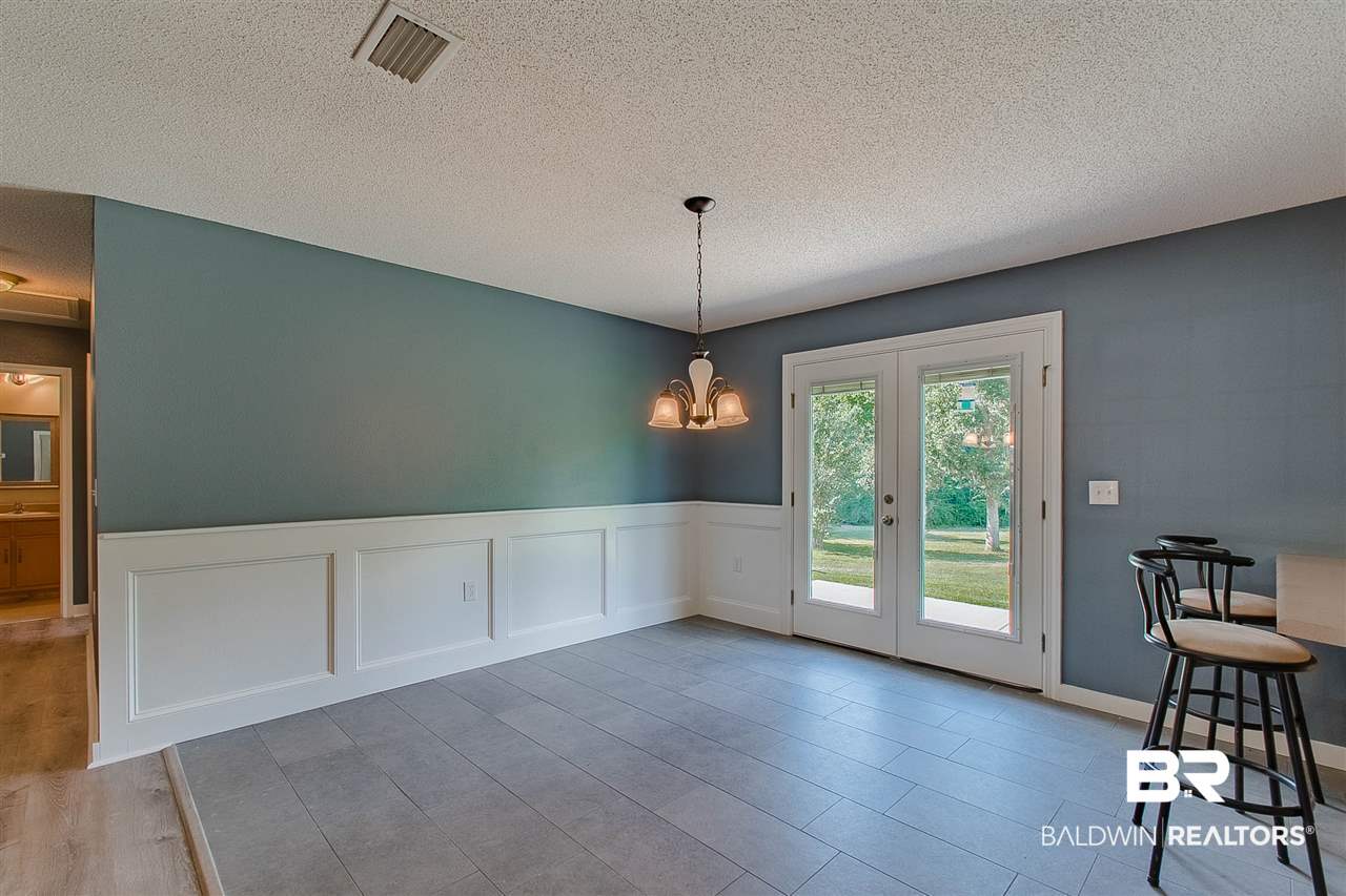 20940 Langford Road Fairhope, AL 36532 - Photo 12 of 43 Dining Room