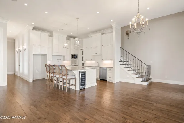 $1,145,000 | 212 Bella Vista Parkway, Youngsville, LA 70592