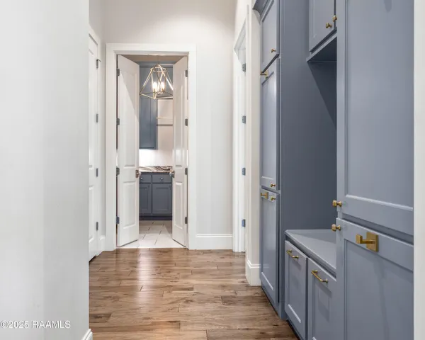 $1,145,000 | 212 Bella Vista Parkway, Youngsville, LA 70592