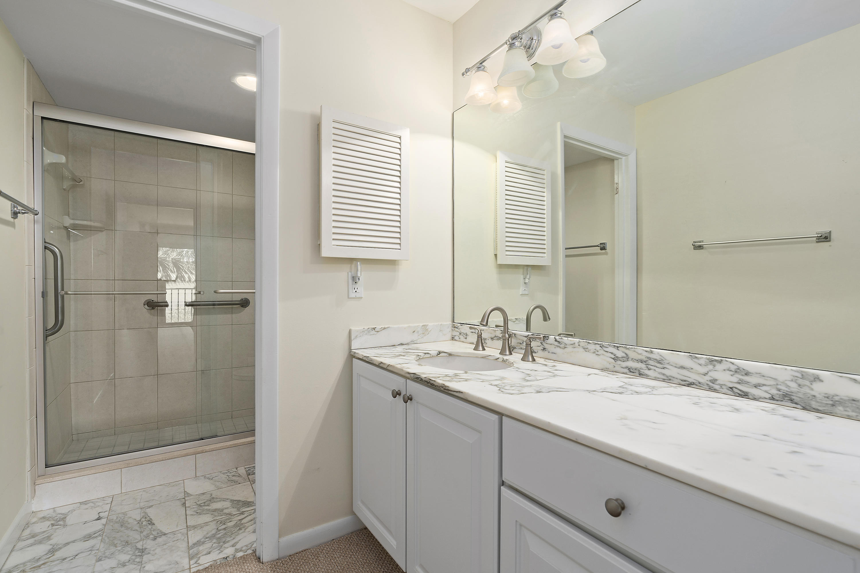 20 Northeast Plantation Road, Unit 106 Jensen Beach, FL 34957 - Photo 18 of 41 18