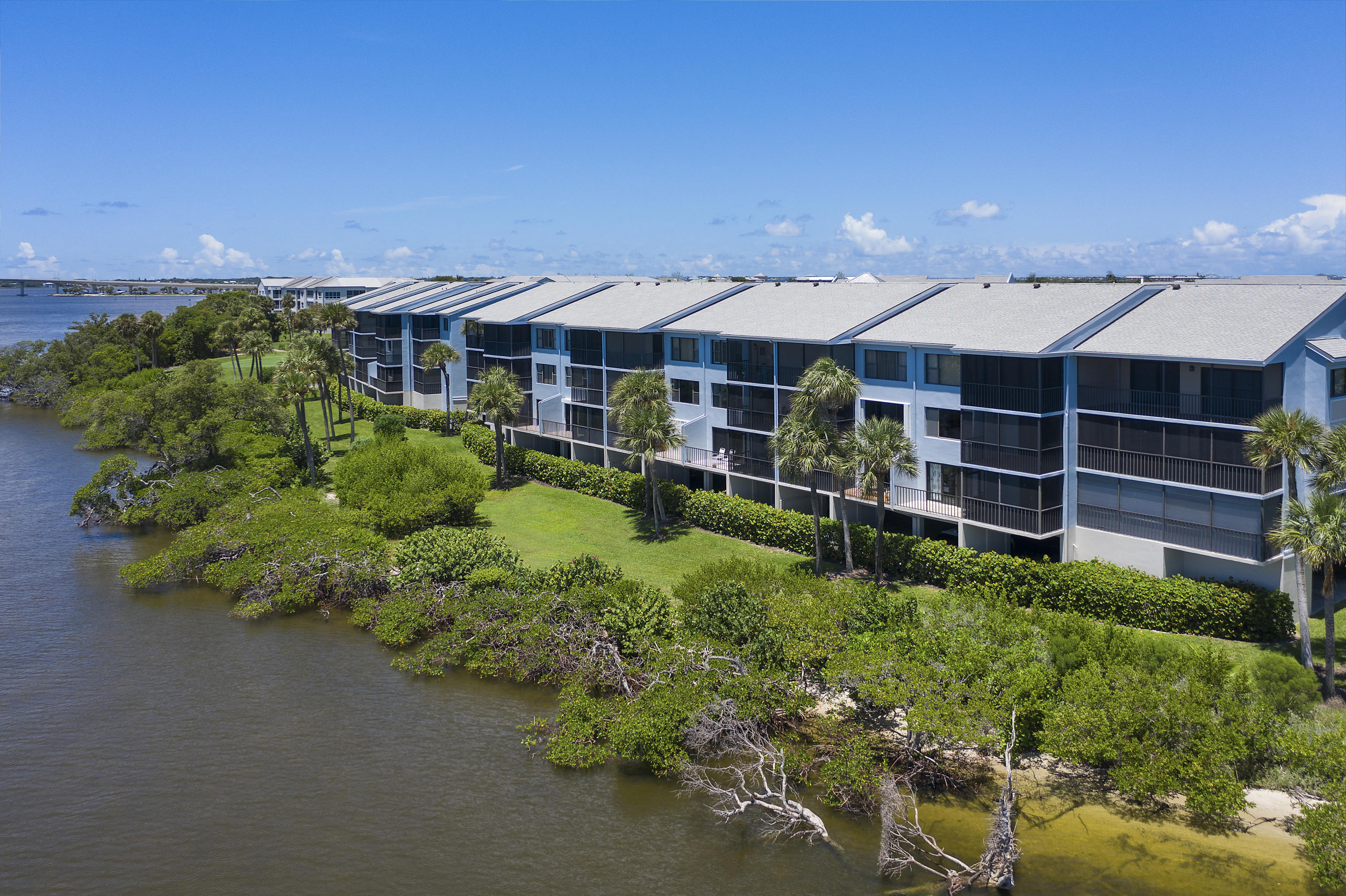 20 Northeast Plantation Road, Unit 106 Jensen Beach, FL 34957 - Photo 32 of 41 32
